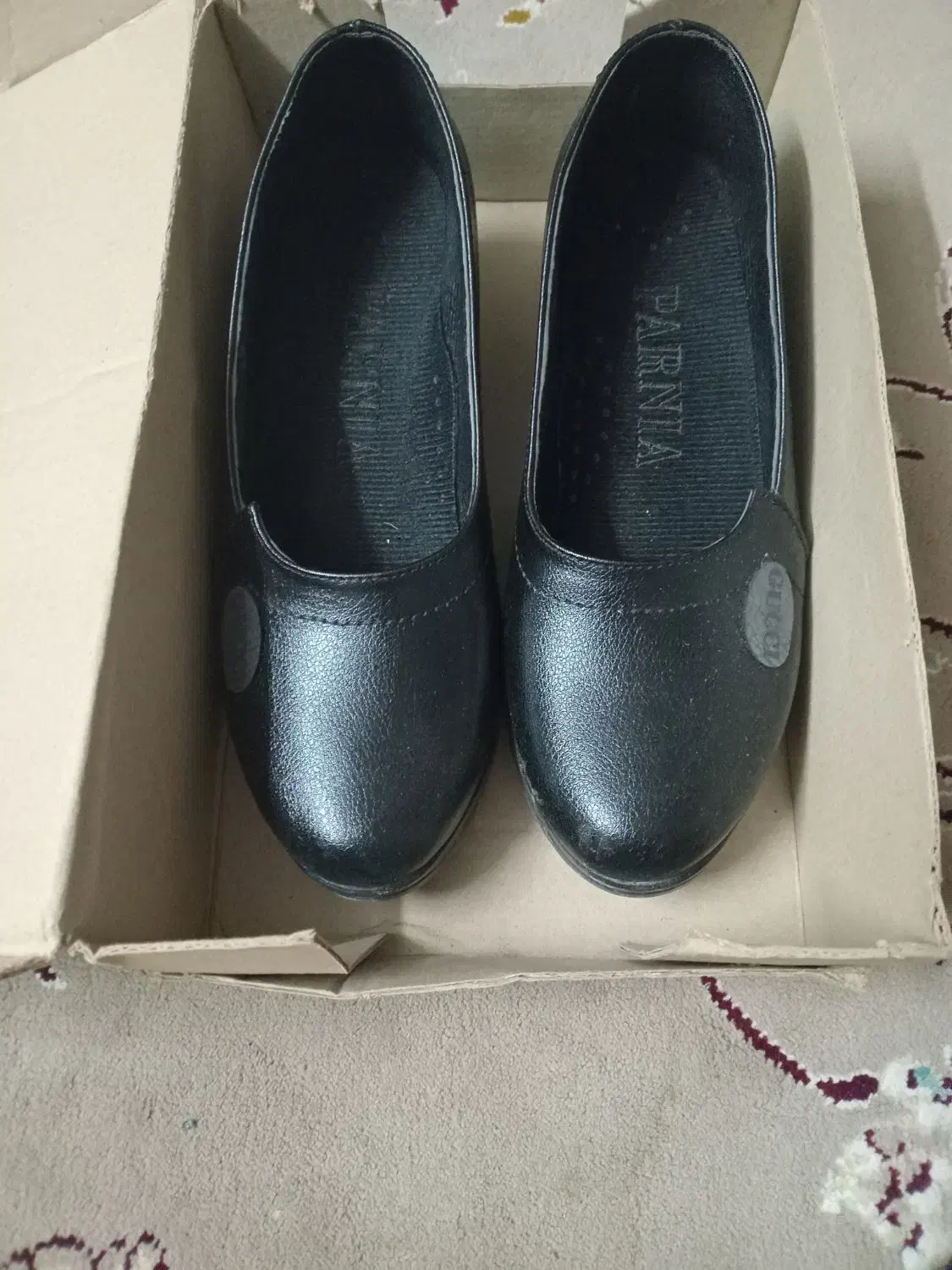 کفش مجلسی|کیف، کفش، کمربند|گنبد کاووس, |دیوار