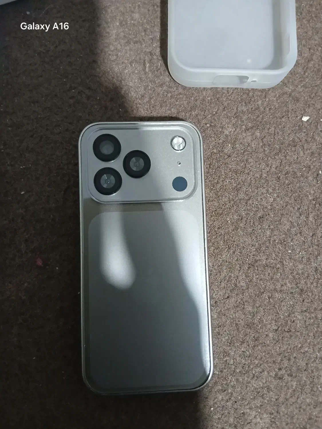 طرح ایفن i17مینی|موبایل|تهران, نیلوفر|دیوار