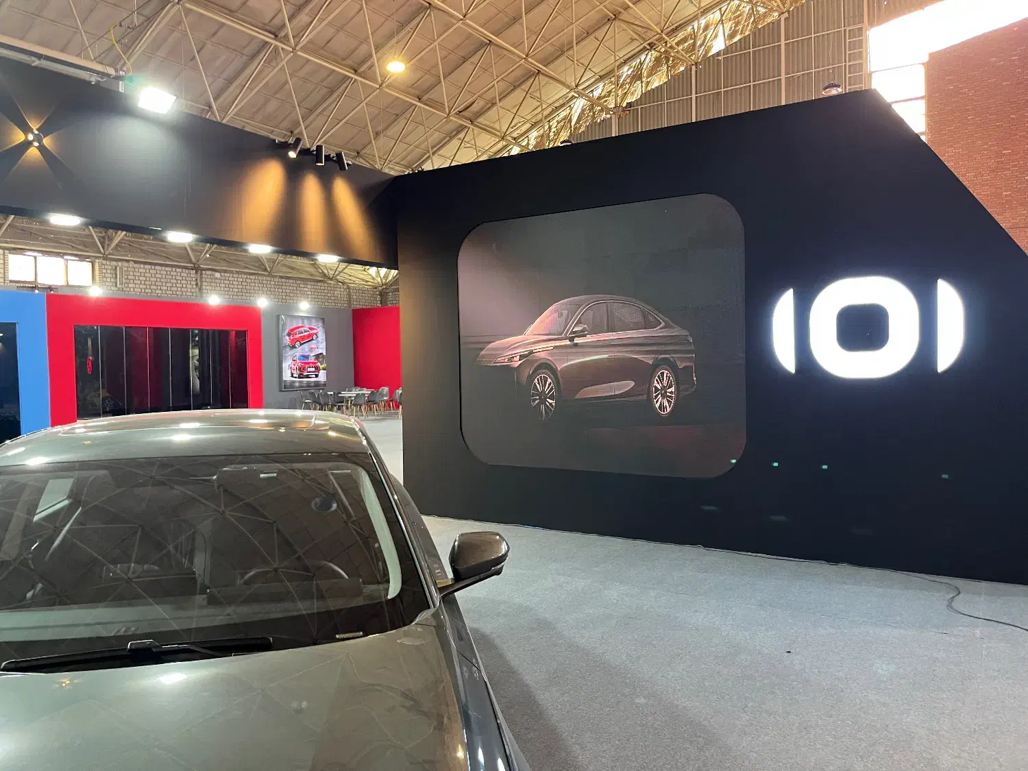 تلویزیون نمایشگاهی و شهری|تلویزیون و پروژکتور|اردبیل, |دیوار