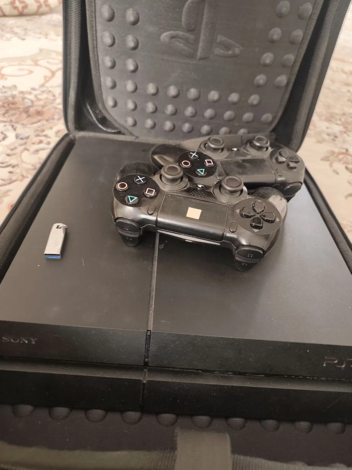 ps4 فت کپی خور 1 ترابایت دو دسته اصلی|کنسول، بازی ویدئویی و آنلاین|تهران, اسفندیاری|دیوار
