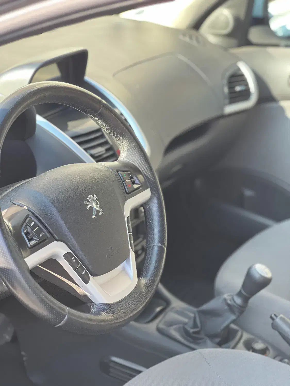 207 سقف پانا بدون رنگ|خودرو سواری و وانت|ماکو, |دیوار