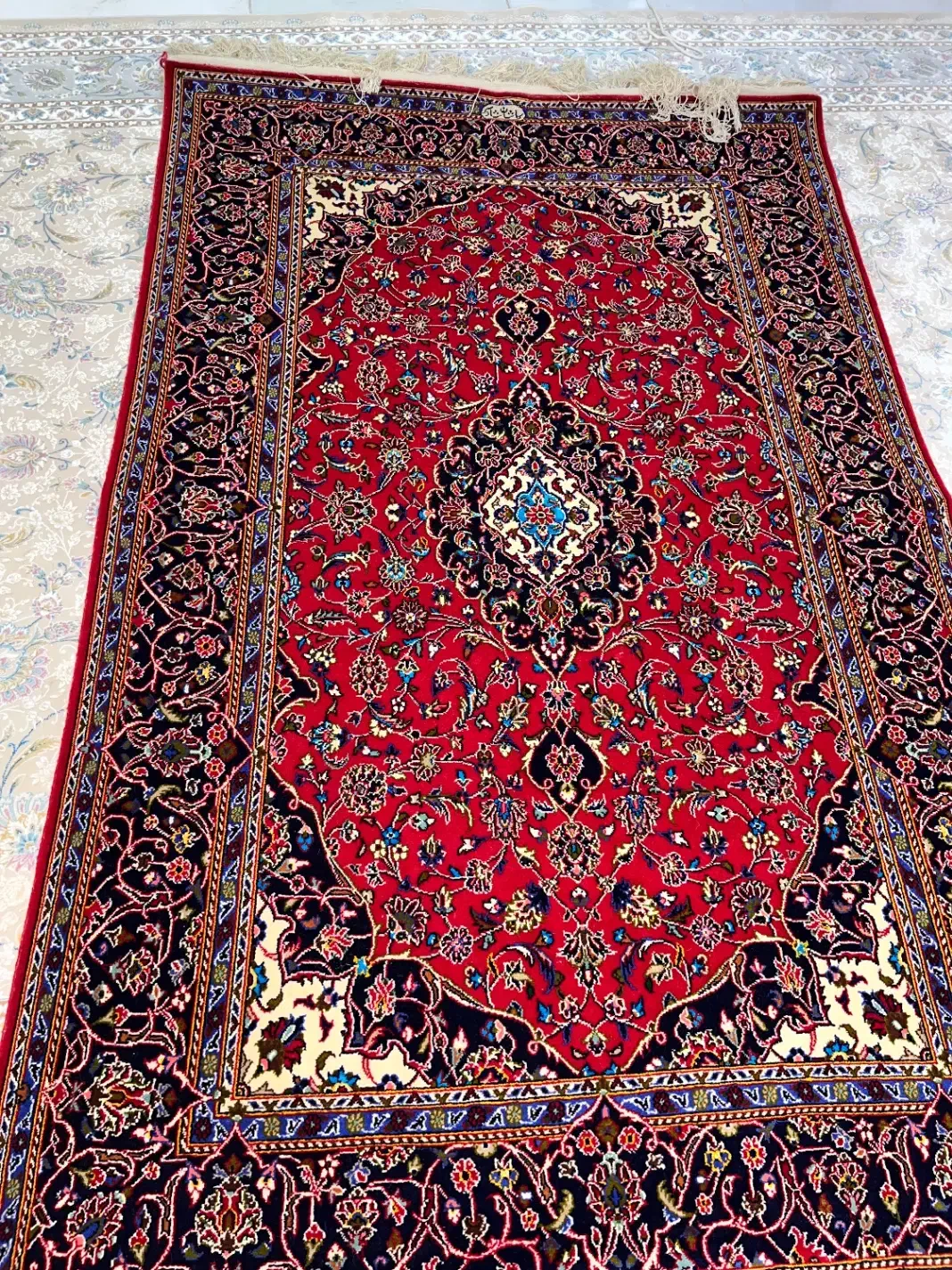 فرش دستباف کاشان ۱/۵در۲|فرش|هرسین, |دیوار