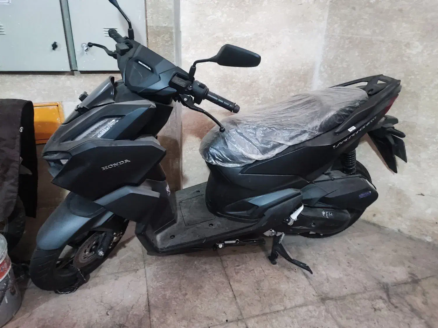 کیلیک واریو 160اصلی|موتورسیکلت|تهران, امام زاده حسن|دیوار