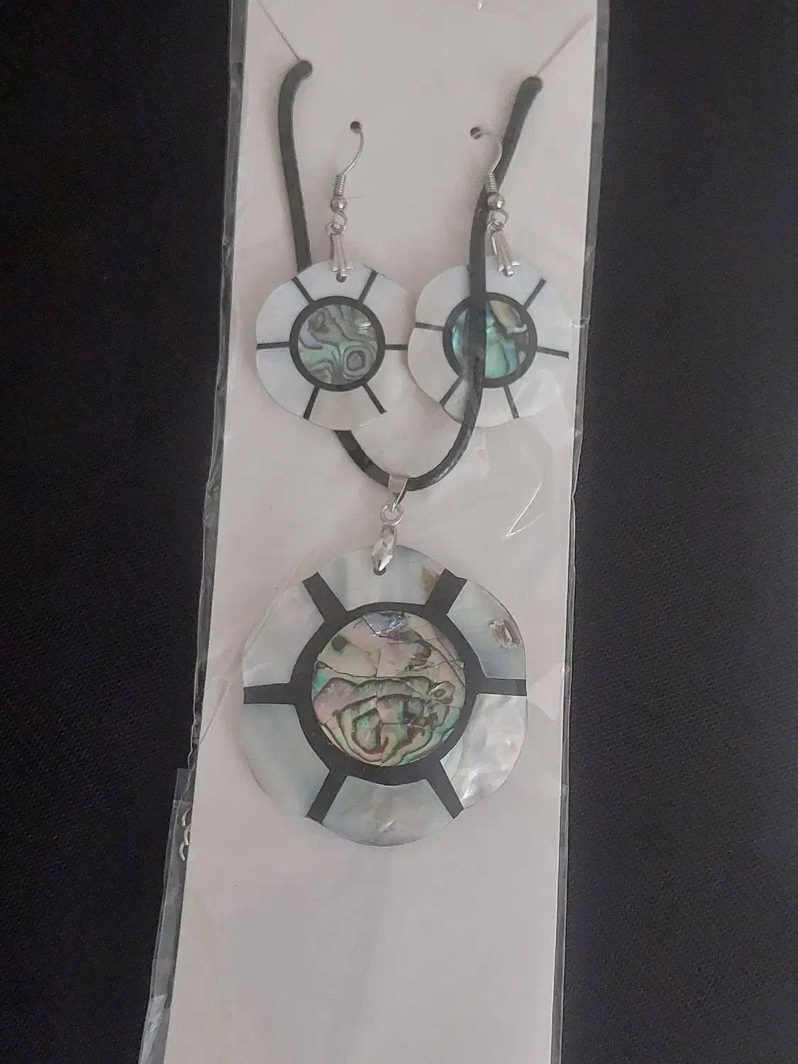 نیم ست گردنبند و گوشواره صدفی|بدلیجات|شیراز, شهرک برق|دیوار