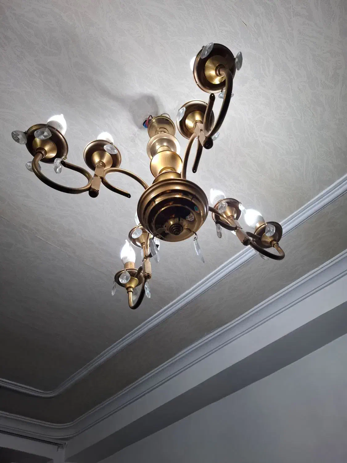 ۲عدد لوستر برنز|لوستر و چراغ آویز|تبریز, |دیوار