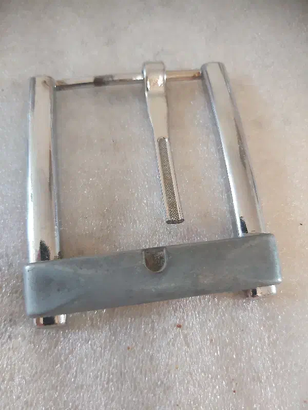 ۲ عدد سگک کمربند مردانه|کیف، کفش، کمربند|ساری, |دیوار