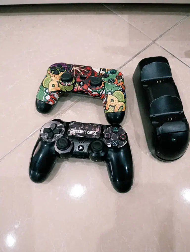 پلی استیشن 4 اصلی سفارش از اروپا فروخته میشود|کنسول، بازی ویدئویی و آنلاین|بندرعباس, |دیوار