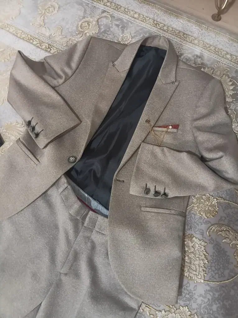 کت و شلوار سایز ۸ تا ۱۲ سال درحد نو|لباس|بندر ماهشهر, |دیوار