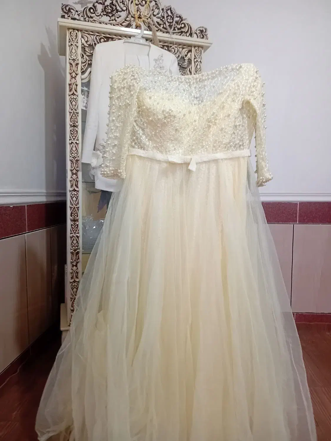 لباس مجلسی|لباس|گنبد کاووس, |دیوار