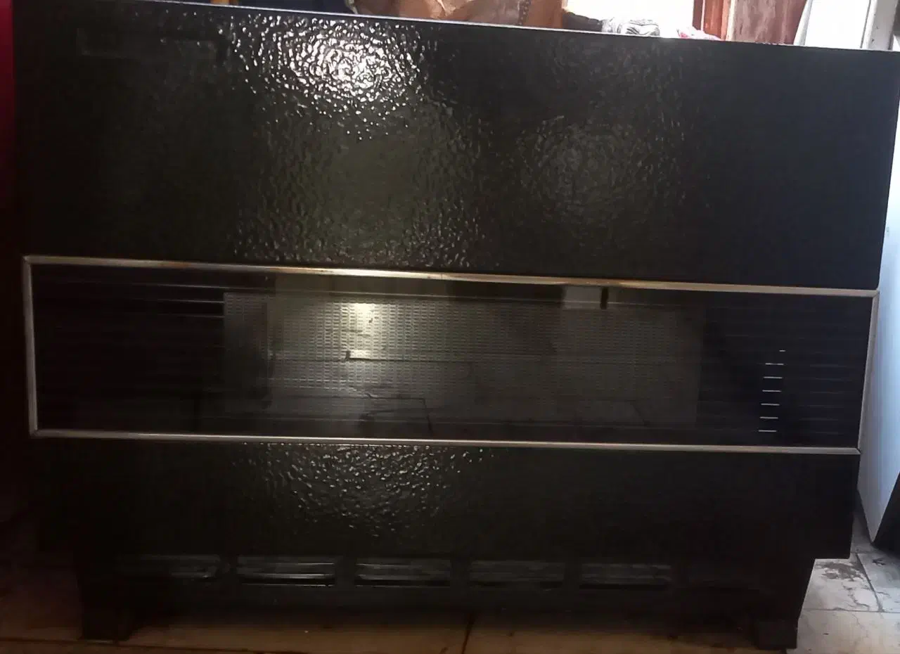 بخاری سالم درحد نو|بخاری، هیتر، شومینه|تهران, خاک سفید|دیوار