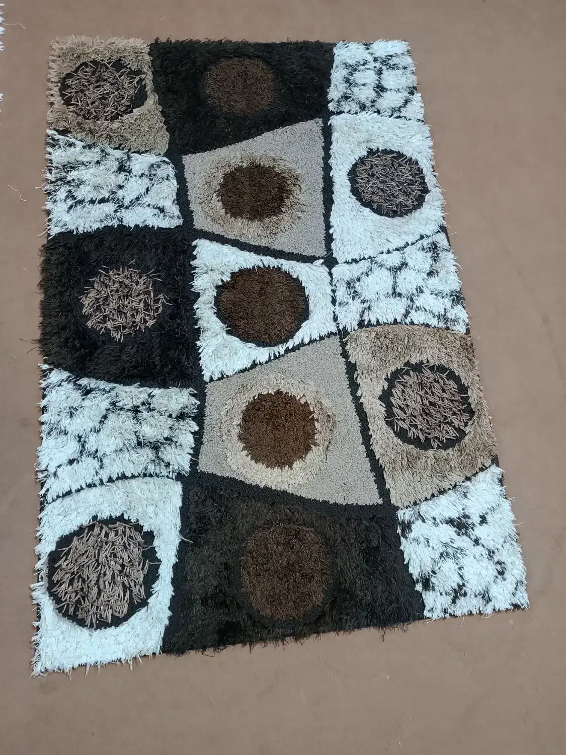 فرش اتاق|فرش|میانه, |دیوار