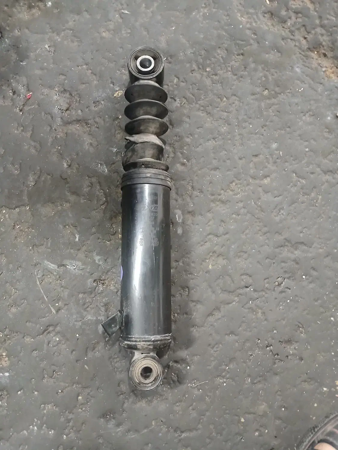 کمک عقب برقی سانتافه|قطعات یدکی و لوازم جانبی|دزفول, |دیوار