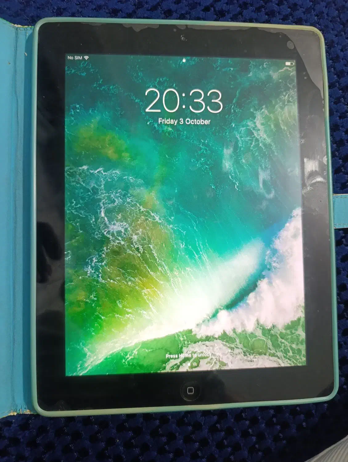 آیپد سری 4|تبلت|رباط‌کریم, رباط‌کریم|دیوار