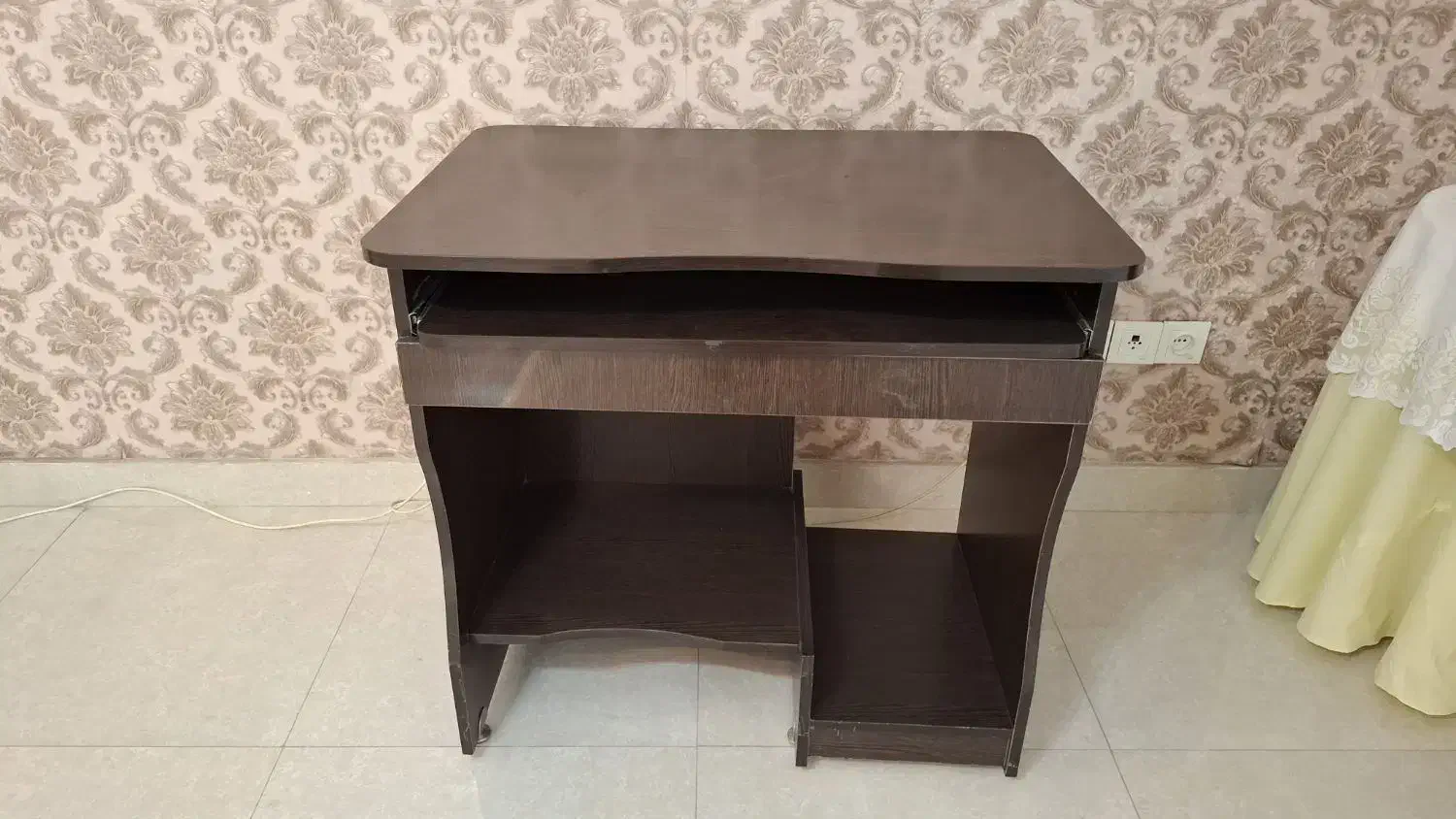 میز کامپیوتر و تحریر|مبلمان اداری|تهران, اختیاریه|دیوار