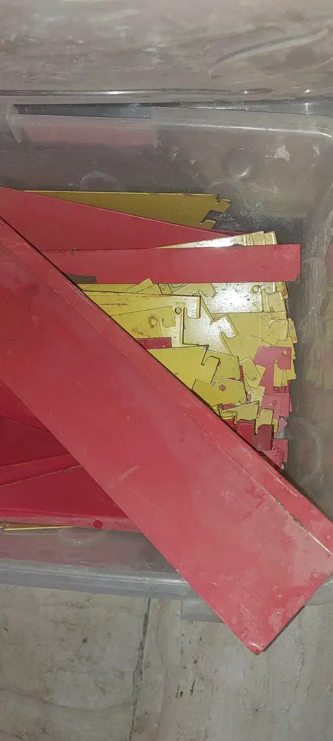 فروش تعدادی وسایل|کافیشاپ و رستوران|کارزان, |دیوار