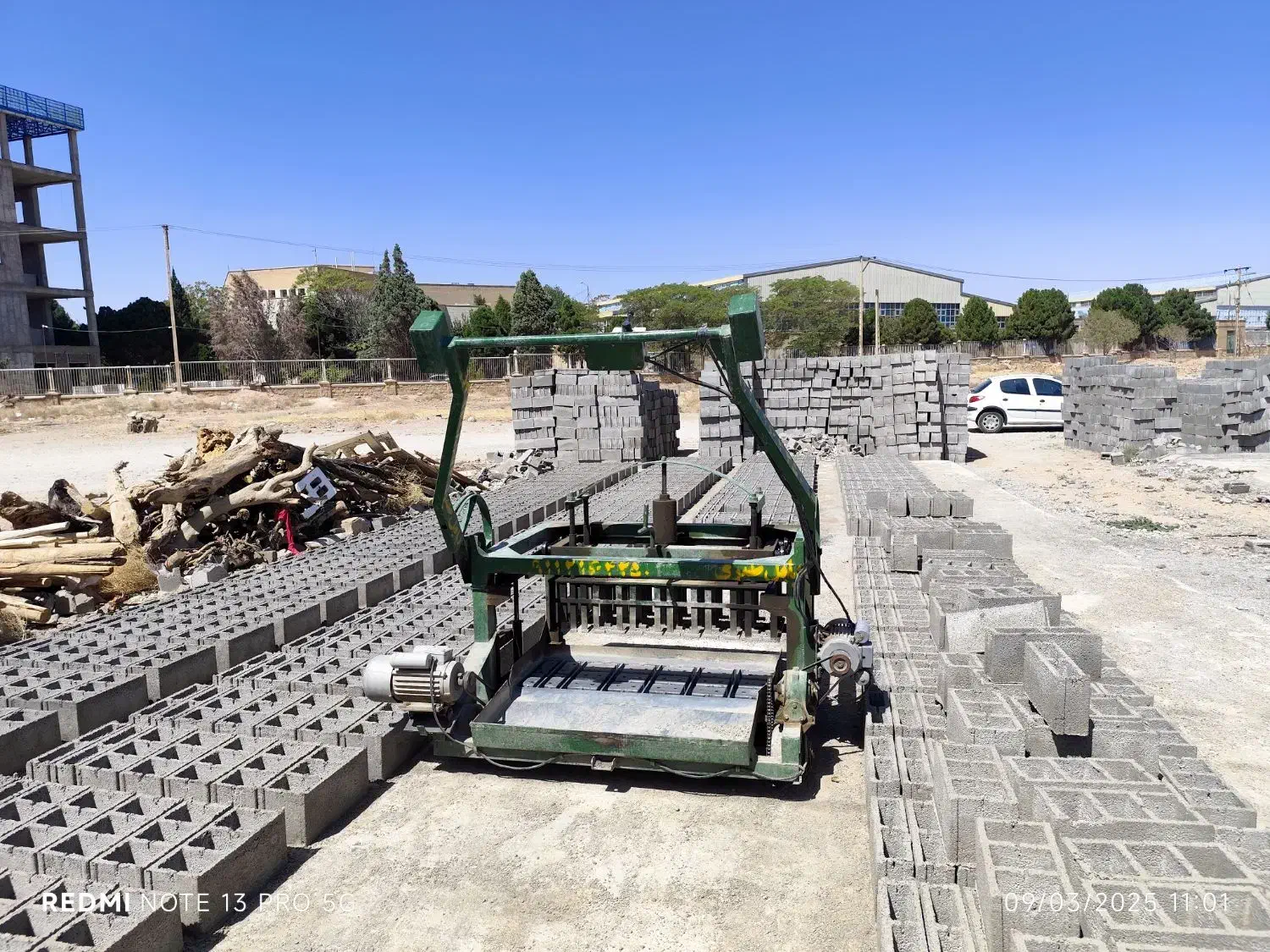 دستگاه بلوک زن دو موتوره|ماشینآلات صنعتی|اسفراین, |دیوار