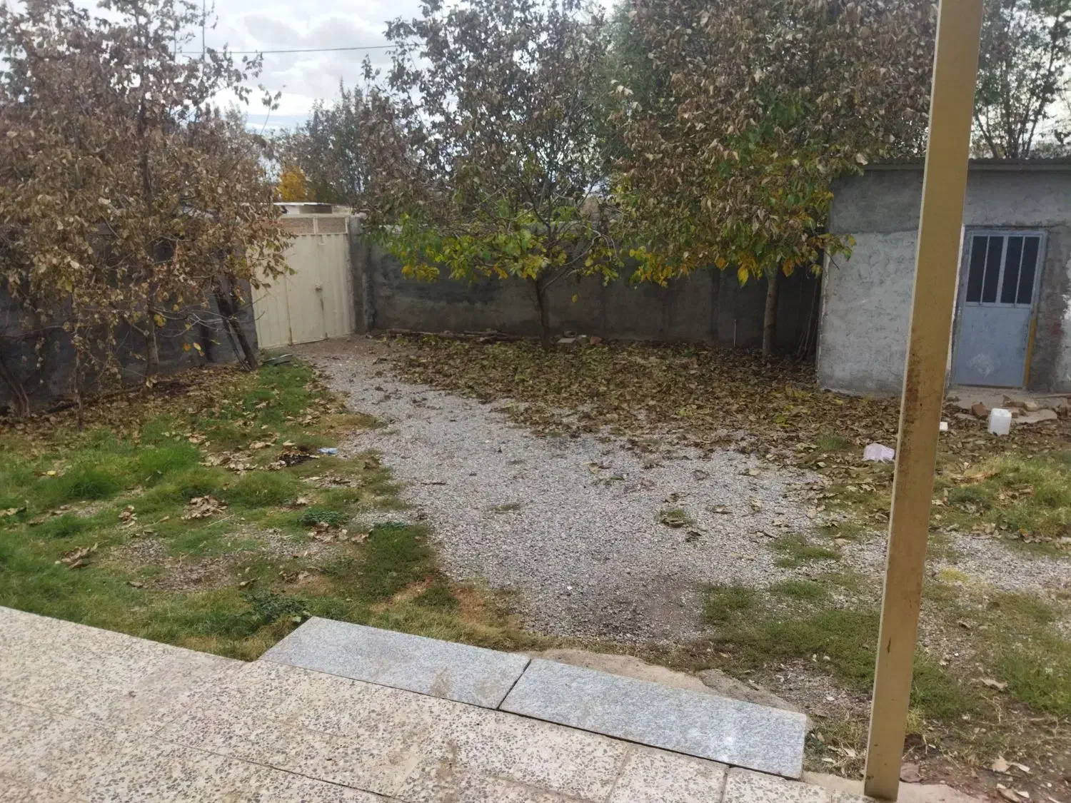 فروش یه دستگاه ساختمان ویلایی|فروش خانه و ویلا|خرم‌آباد, |دیوار