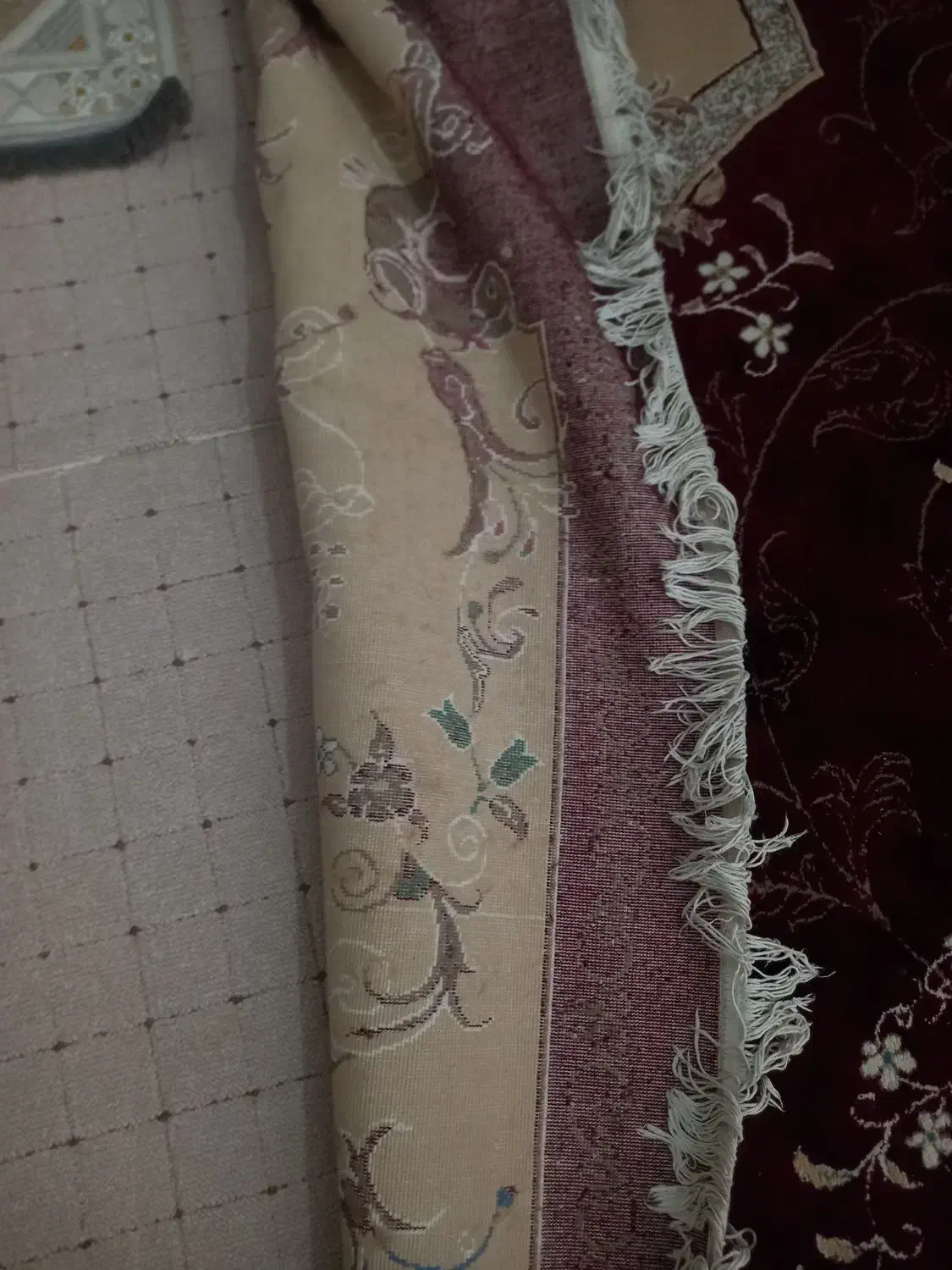 فرش ۱۲ متری ماشینی تمیز در حد نو|فرش|ملارد, |دیوار