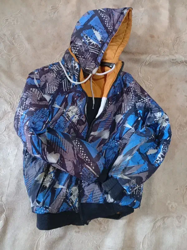 دوتا کاپشن|کفش و لباس بچه|سراب, |دیوار