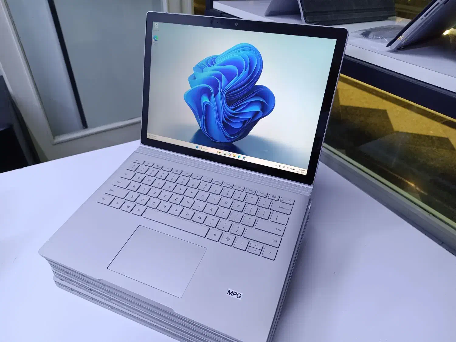 Microsoft Surface Book3 رم ۳۲ گیگ حافظه ۱ ترابایت|رایانه همراه|تهران, فلسطین (میدان انقلاب)|دیوار