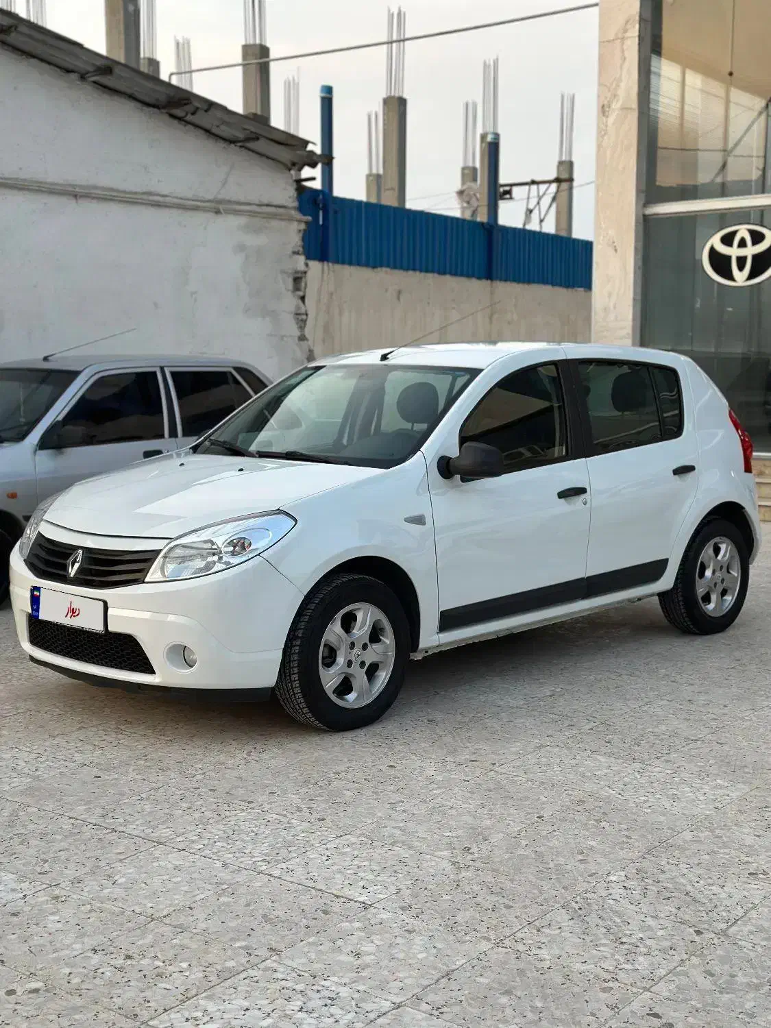 ساندرو مدل۹۵سالم|خودرو سواری و وانت|بابل, |دیوار