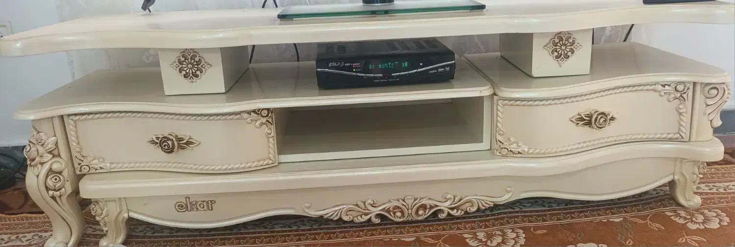 میز تلوزیون در حد نو|میز تلویزیون|دابودشت, |دیوار