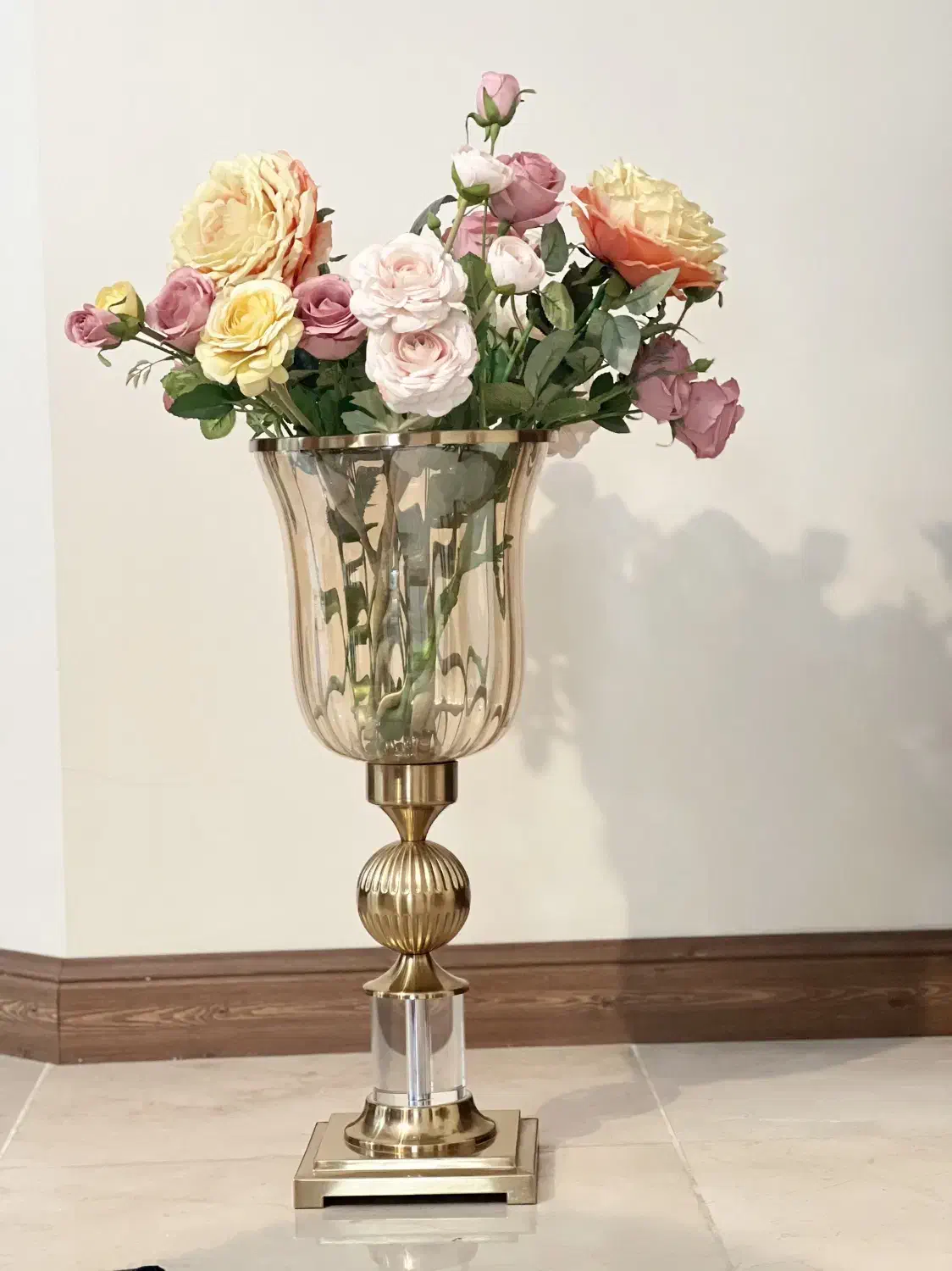 گلدان کنار سالنی|گل مصنوعی|تهران, مروارید شهر|دیوار