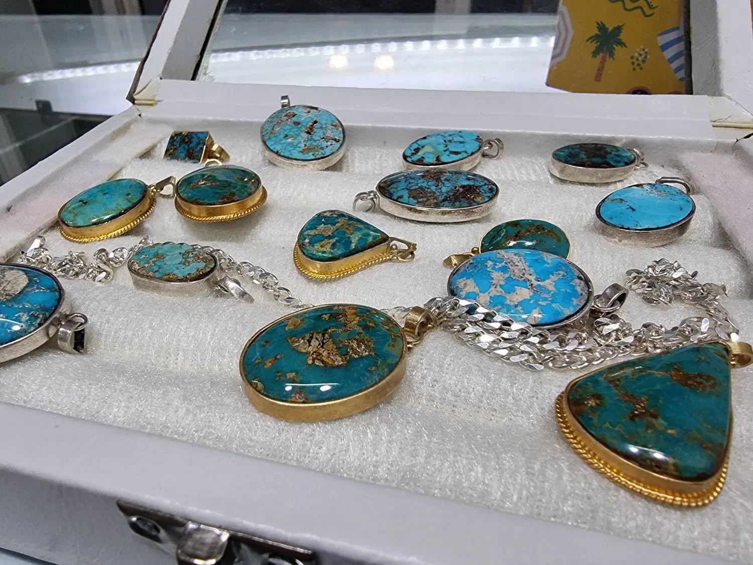 مدال فیروزه نیشابور(دفع چشم و نظر)|جواهرات|شیراز, بالا کفت|دیوار