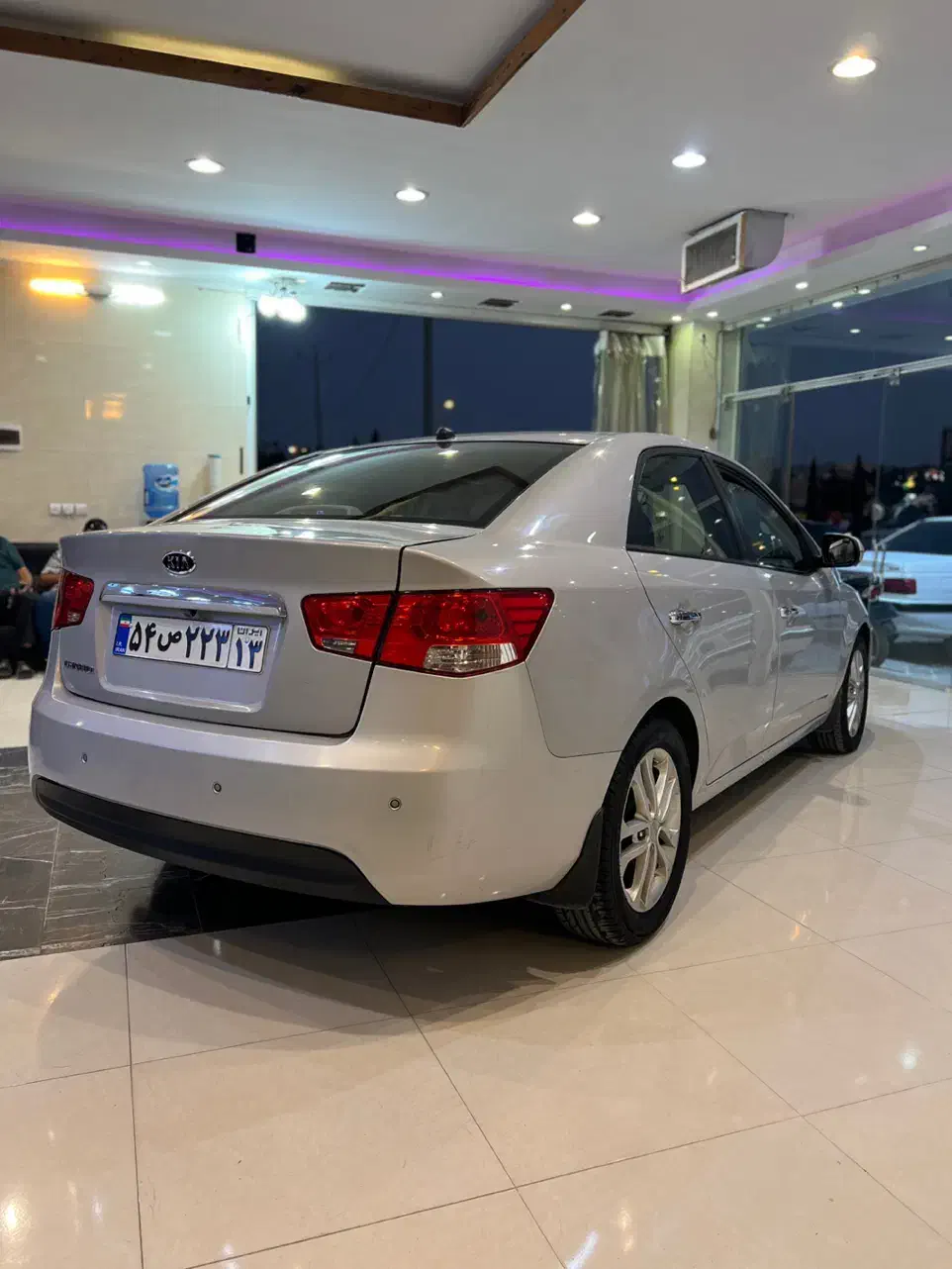 سراتو اتوماتیک آپشنال مدل ۱۳۹۶|خودرو سواری و وانت|اصفهان, بهارستان|دیوار