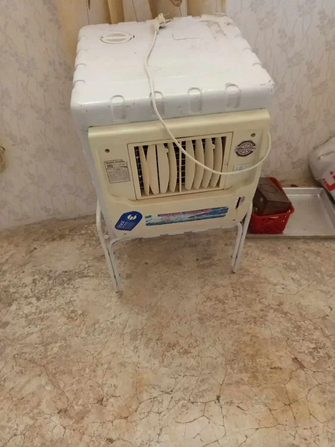 شخصی|مبلمان خانگی و میز عسلی|سنندج, |دیوار