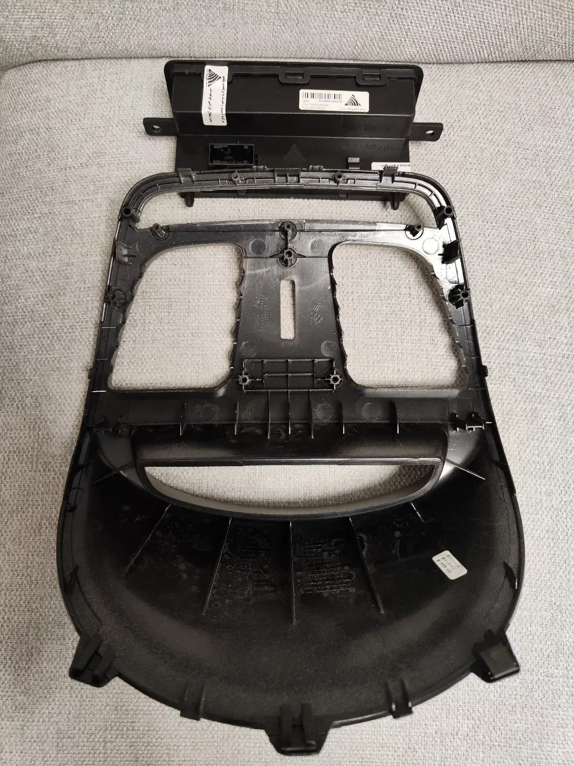 قاب دریچه کولر و ساعت فابریک کوییک|قطعات یدکی و لوازم جانبی|شیراز, سیلو|دیوار