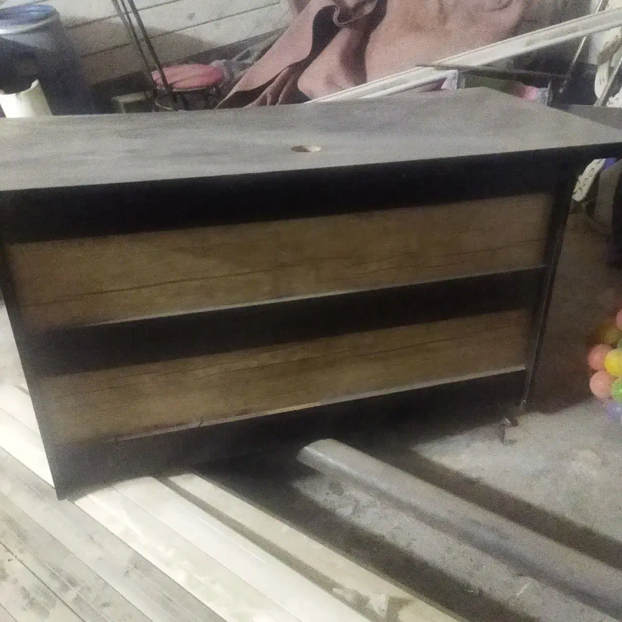 میز اداری|مبلمان اداری|خمینیشهر, |دیوار