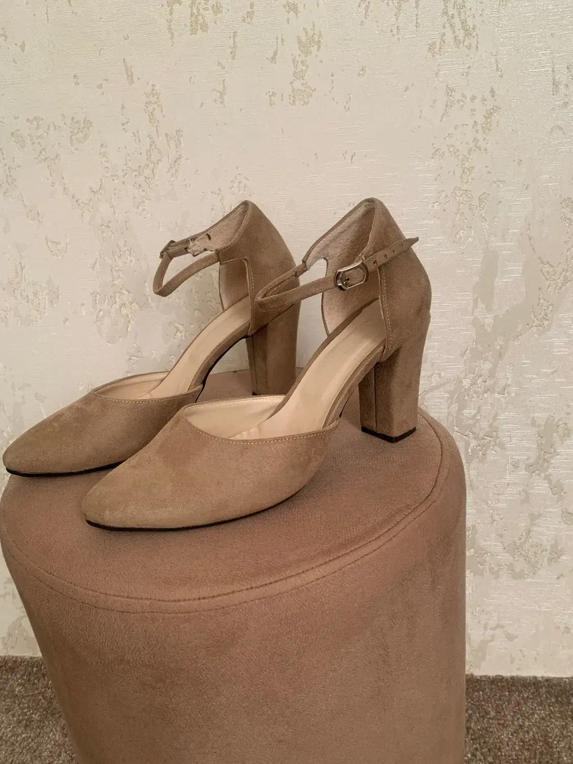 کفش|کیف، کفش، کمربند|ارومیه, |دیوار