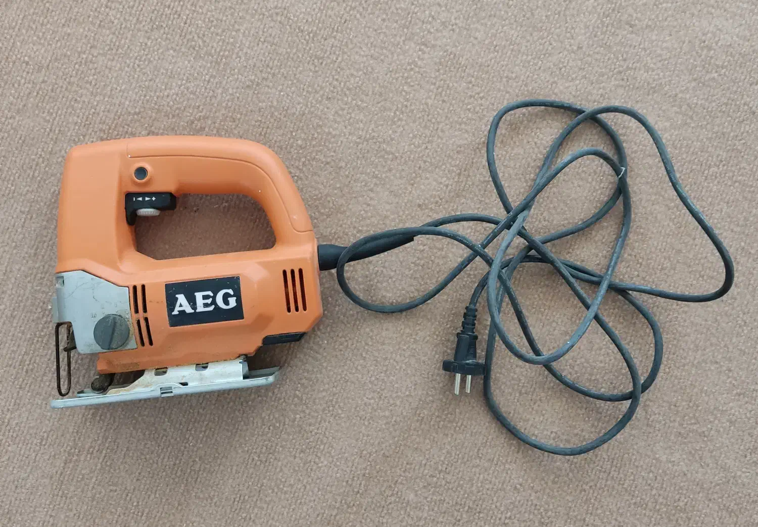 اره عمود بر AEG|ابزارآلات|شیراز, پودنک|دیوار