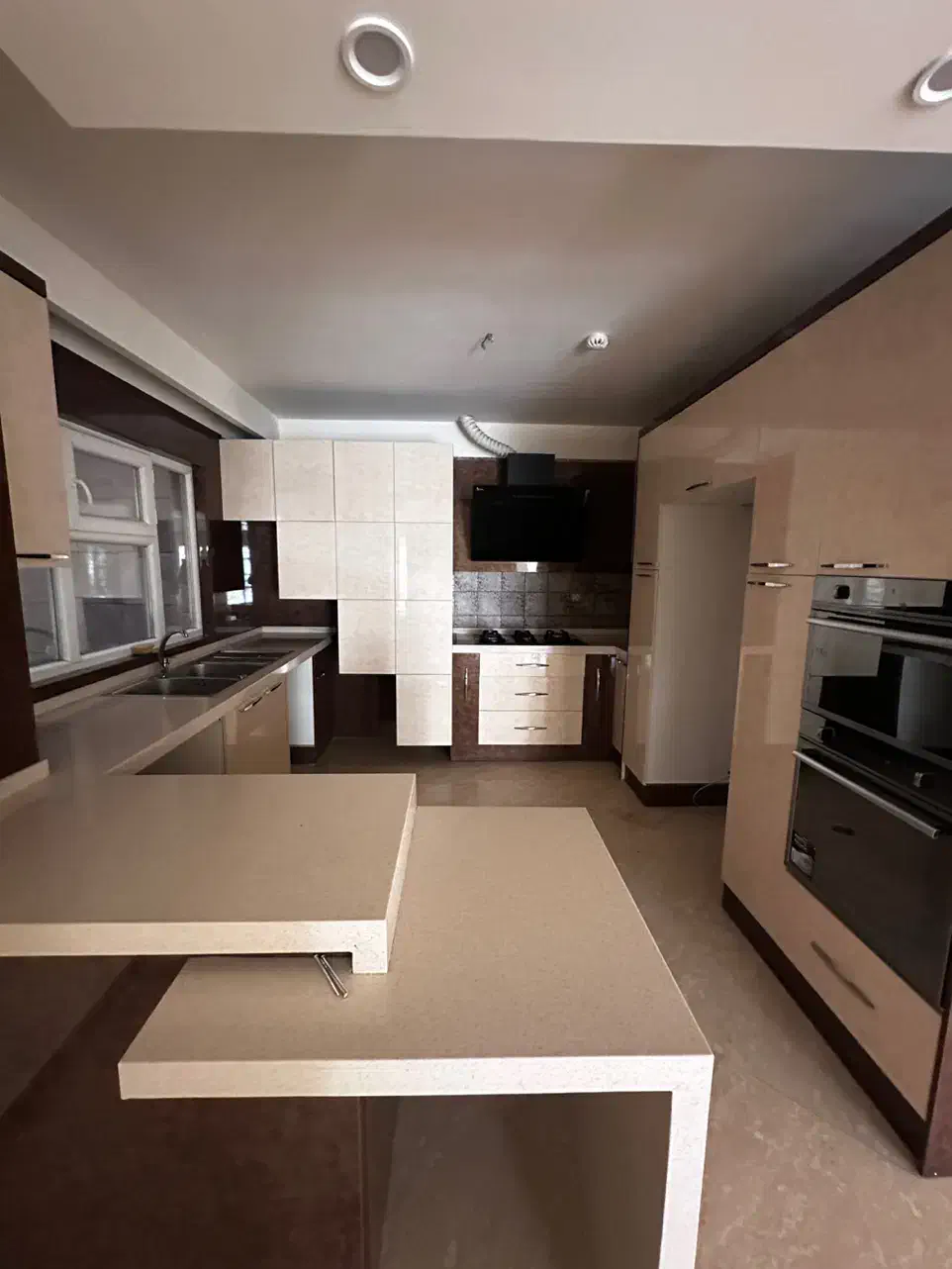 ۱۴۰متر فرشته تاپ لوکیشن برج باغ|اجارهٔ آپارتمان|تهران, الهیه|دیوار