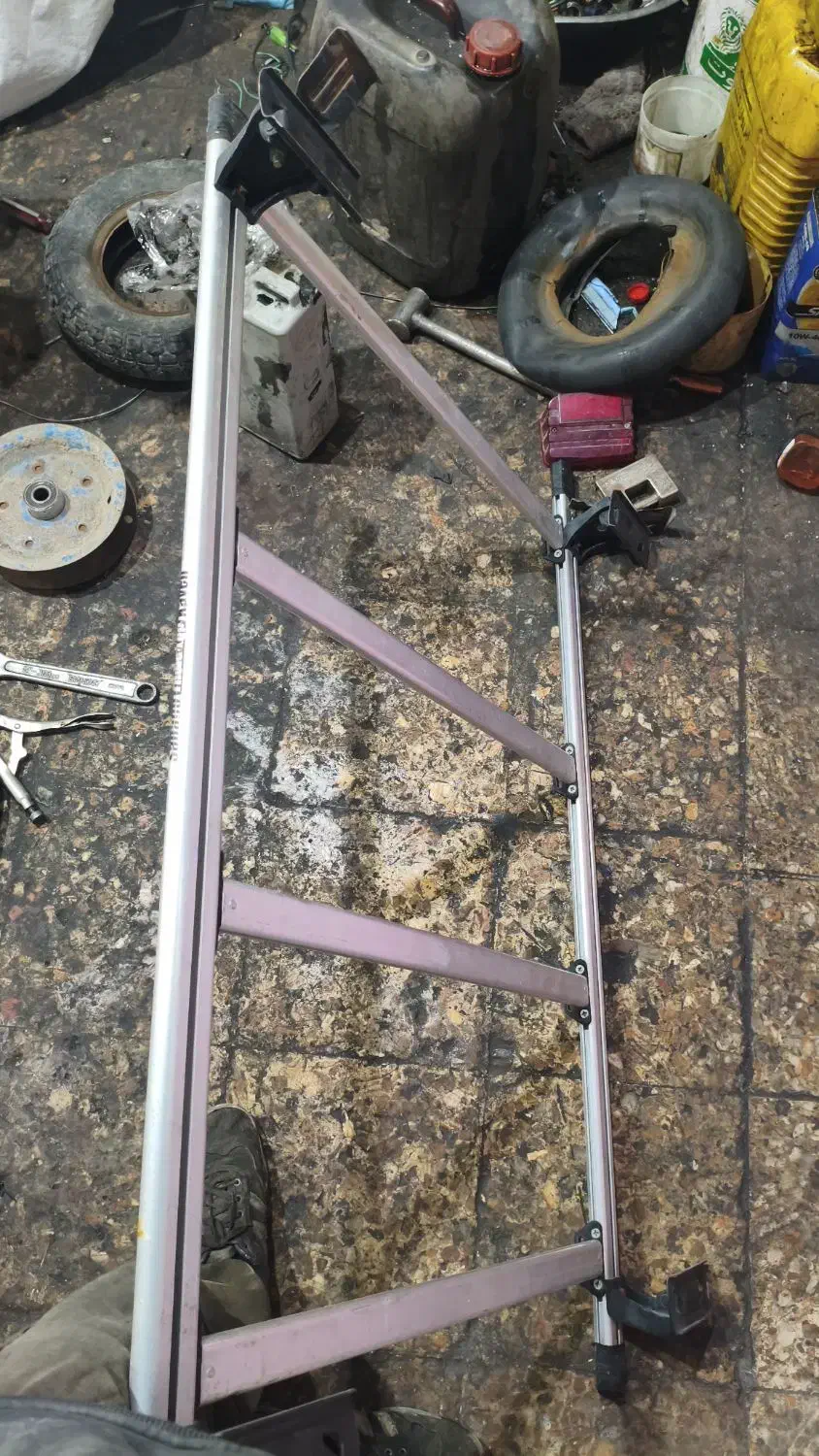 باربند ۴۰۵المینیومی|بندرخت و رخت‌آویز|دزفول, |دیوار