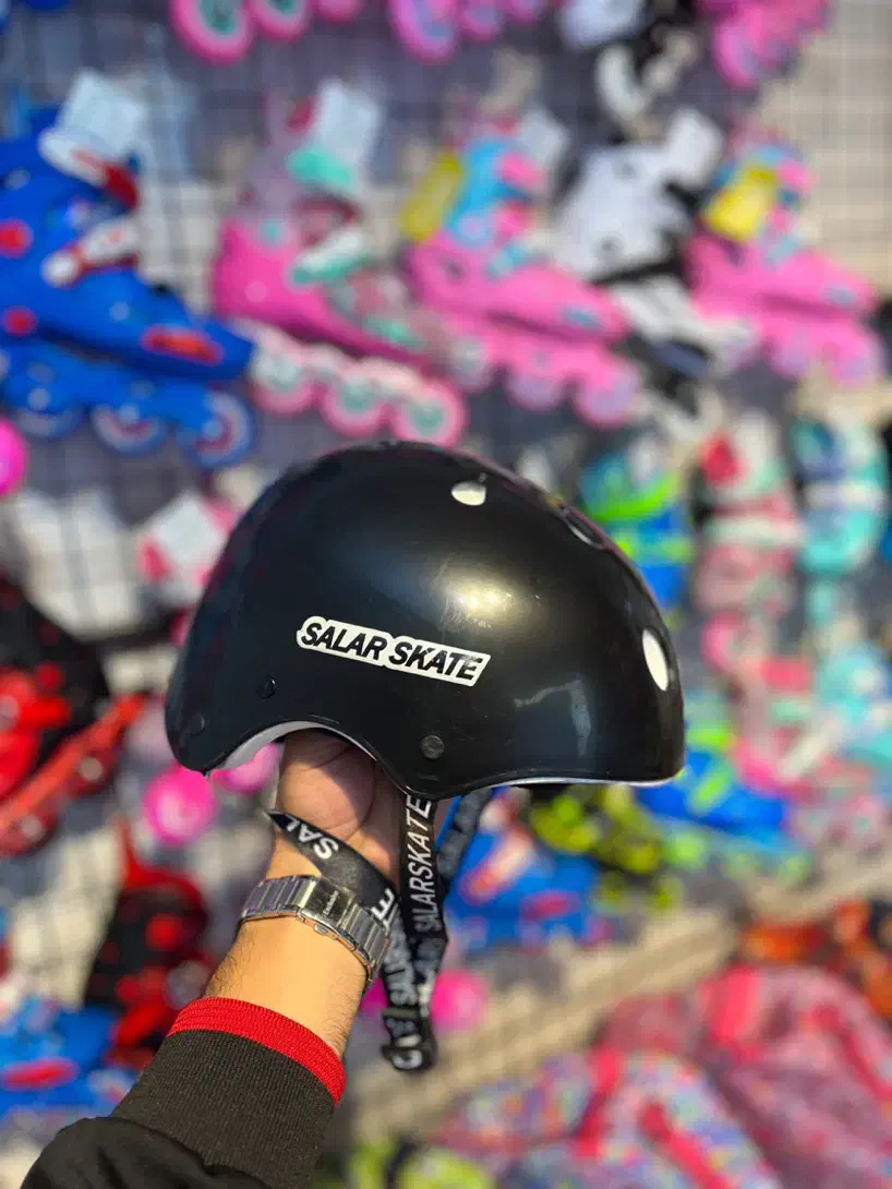 اسکیت سامیت/با کلاه اگرسیو+ست/سارااسکیت شعبه نواب۳|دوچرخه، اسکیت، اسکوتر|بیرجند, |دیوار