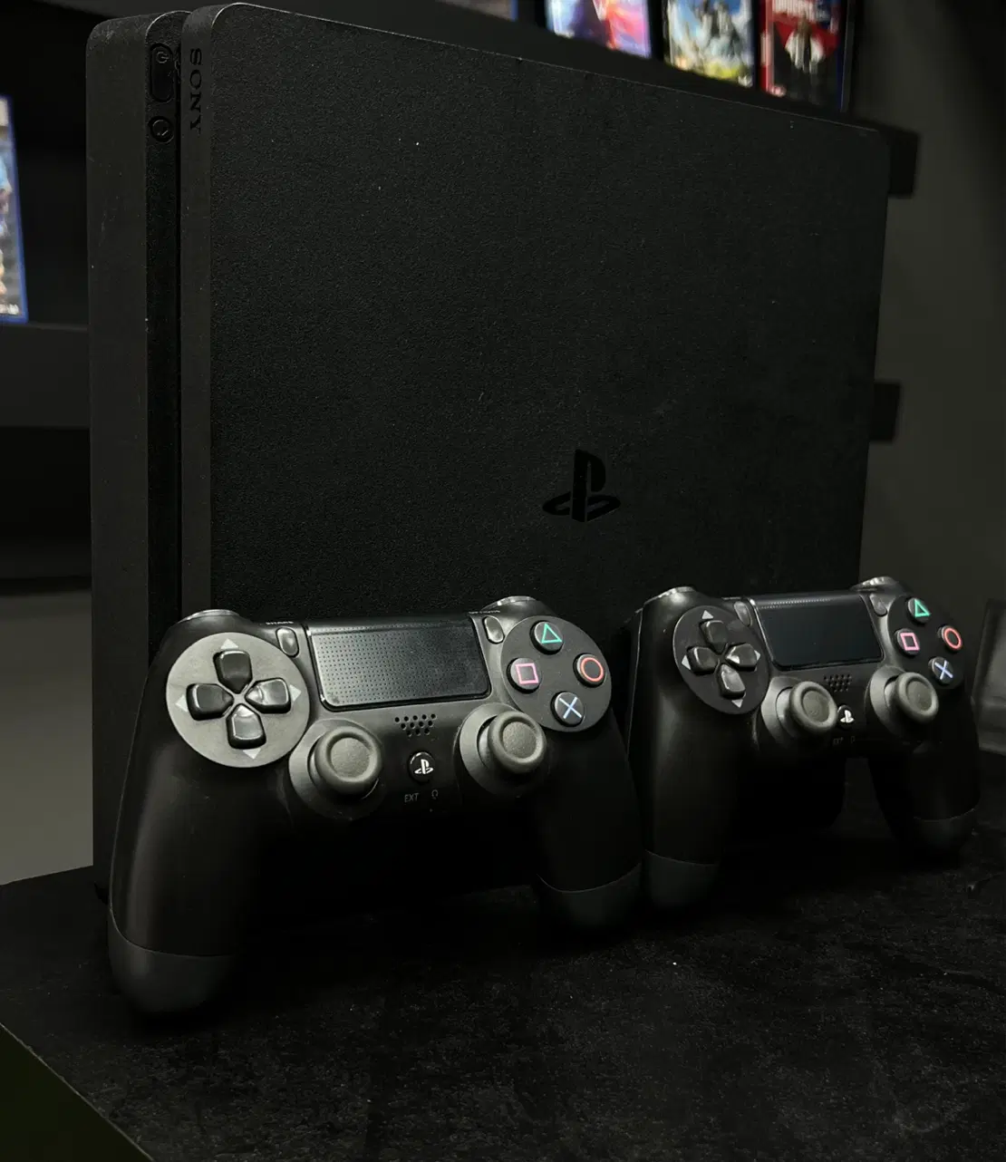 PS4 slim 1tra copykhor  2 daste|کنسول، بازی ویدئویی و آنلاین|ساری, |دیوار