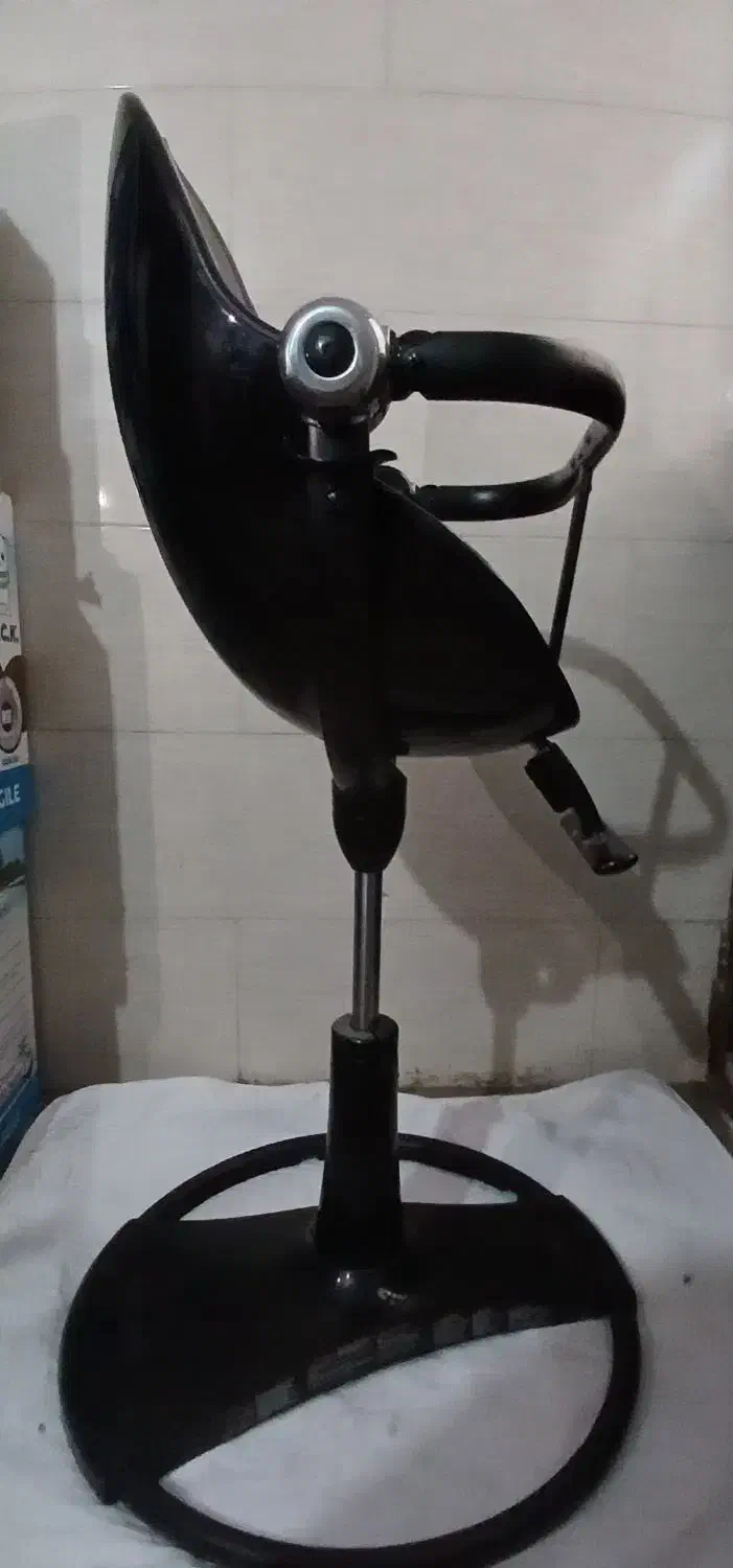 صندلی غذای کودک لوکس برند Bloom|تخت و صندلی بچه|ورامین, ورامین|دیوار