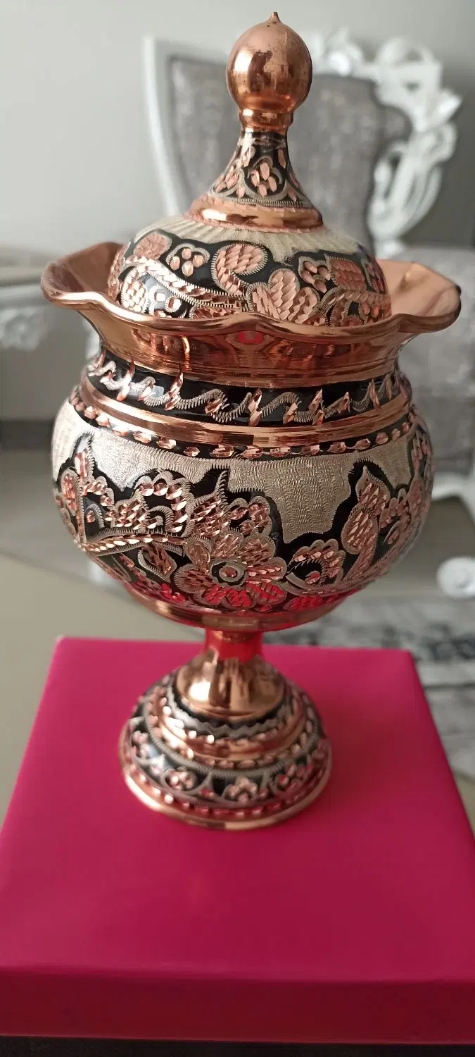 شکلات خوری مسی معرق کاری نو|ظروف سرو و پذیرایی|تهران, شهرک فردوس (حسینی)|دیوار