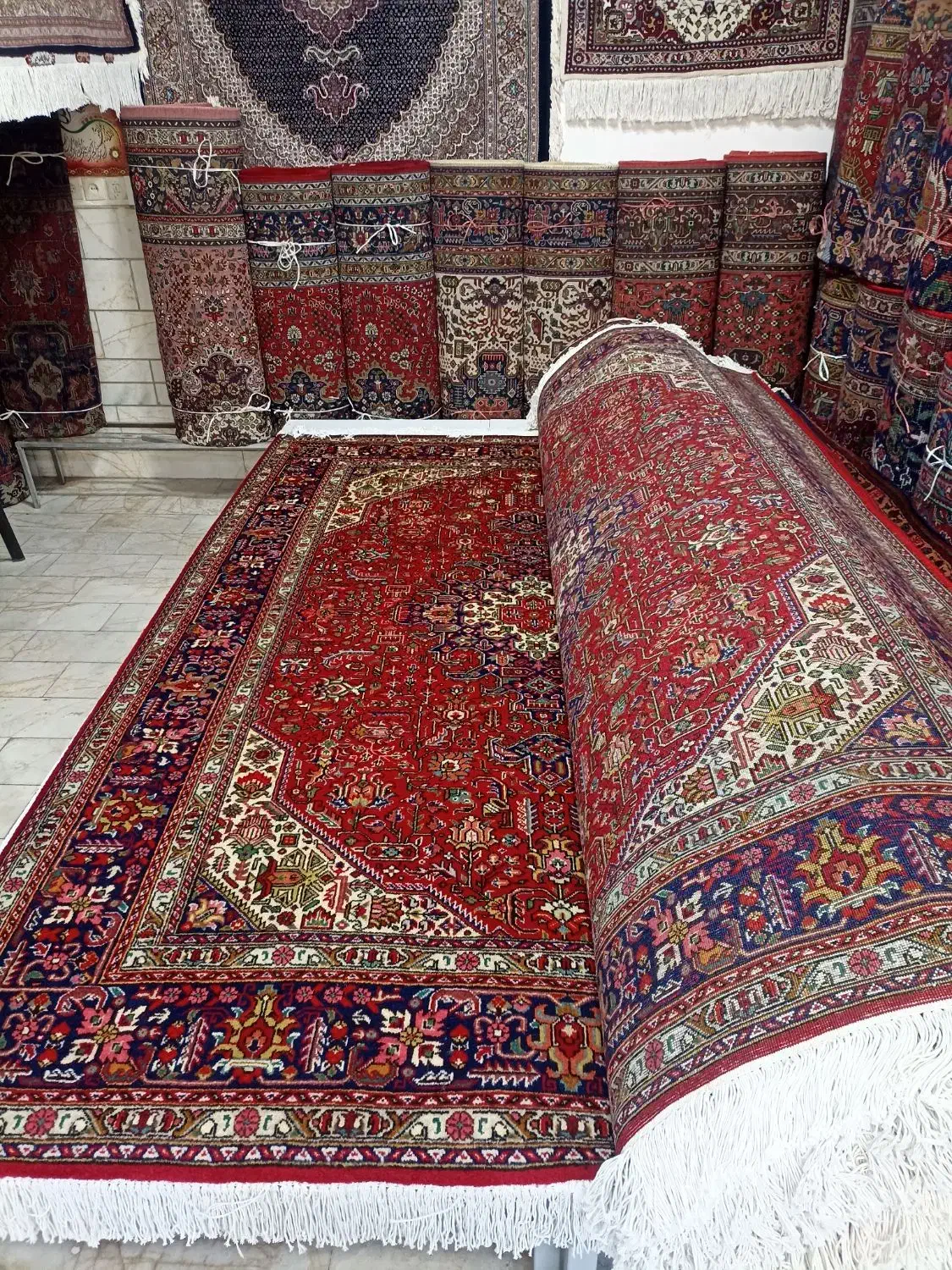 جفت شیش متری قباآذرشهر بافت اصل عجب شیر|فرش|تهران, شهرک غرب|دیوار