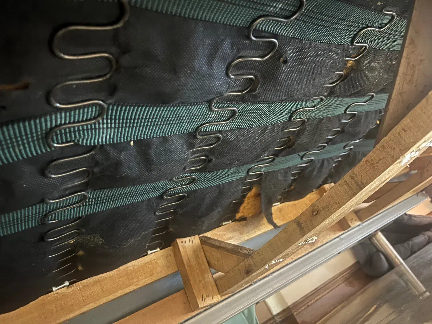 مبل تخت خواب شو کارکرده|مبلمان خانگی و میز عسلی|کیش, |دیوار