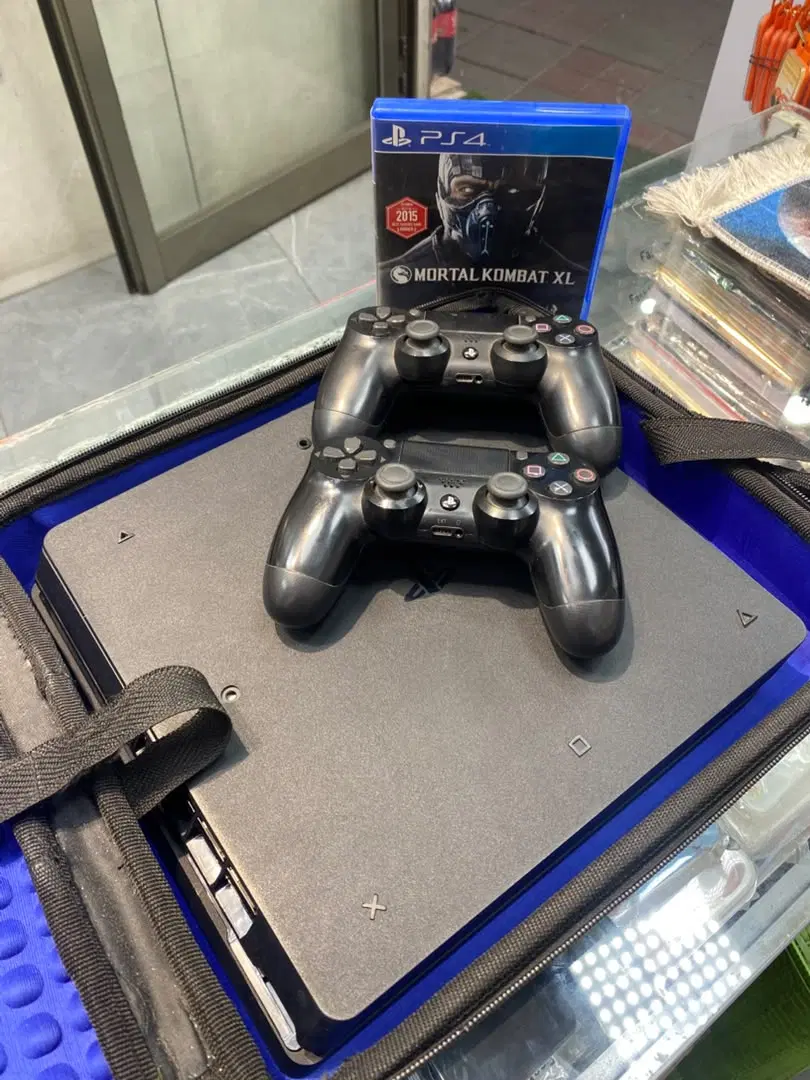 ps4 Slim|کنسول، بازی ویدئویی و آنلاین|ارومیه, |دیوار