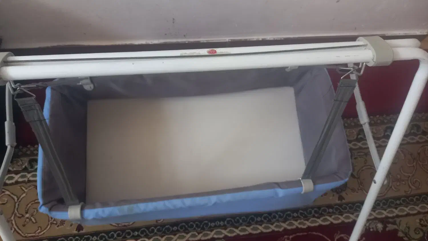 گهواره نو|اسباب و اثاث بچه|الشتر, |دیوار