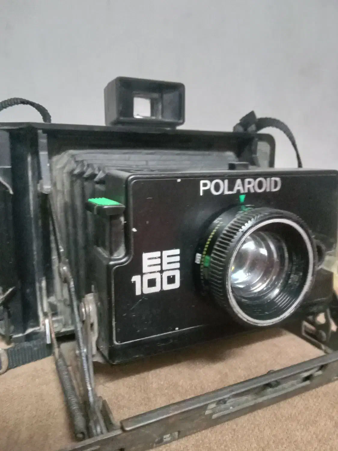 دوربین عکاسی قدیمی پولارید|کلکسیون اشیاء عتیقه|دهاقان, |دیوار