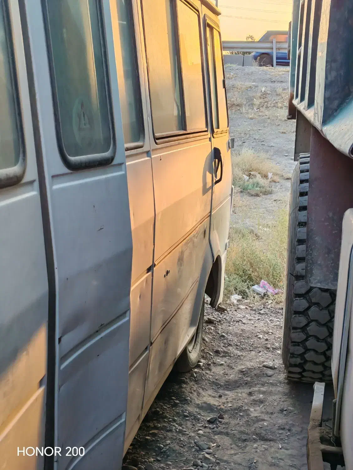 خودروی مینی‌بوس کارسان|خودرو سنگین|قم, نیروگاه|دیوار