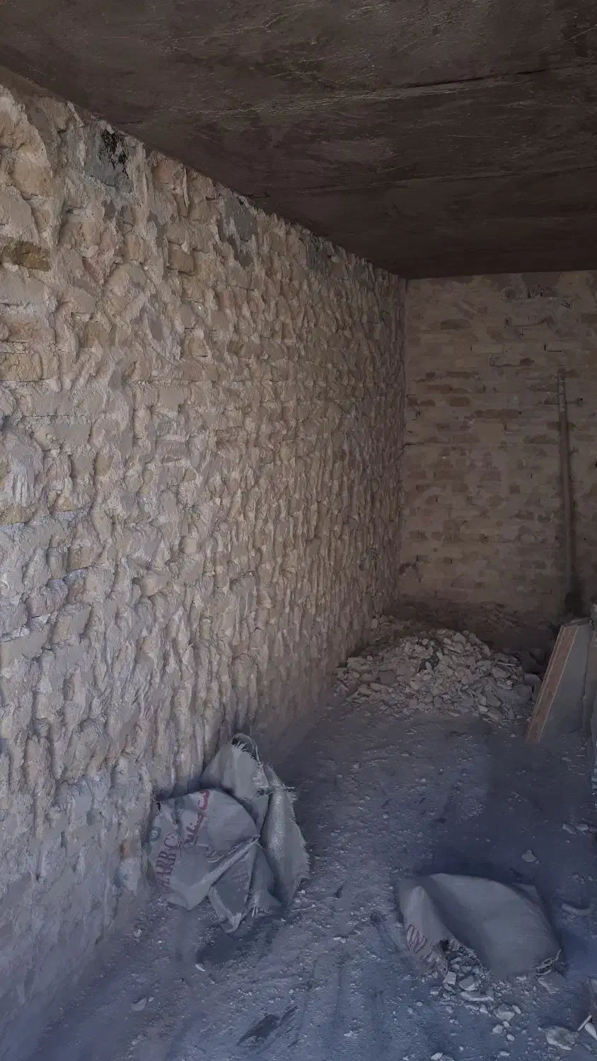 تخریب و خاک برداری ساخت نگهبانیو تعمیرات|خدمات پیشه و مهارت|کرمانشاه, |دیوار