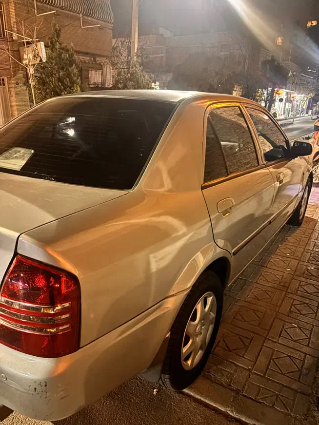 مزدا 323 اتومات ۸۴|خودرو سواری و وانت|اصفهان, مهدی آباد|دیوار