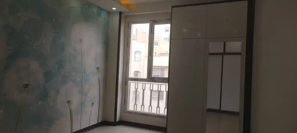 150 متر / تک واحدی /دو پارکینگ/ قابل تبدیل