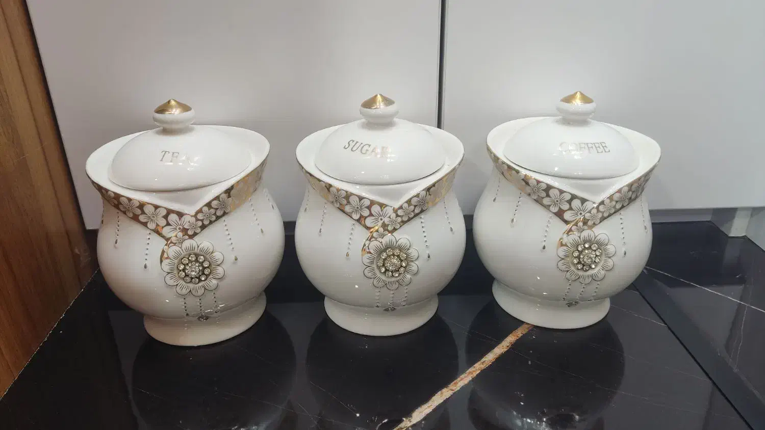پاسماری نو|ظروف سرو و پذیرایی|ساوه, |دیوار